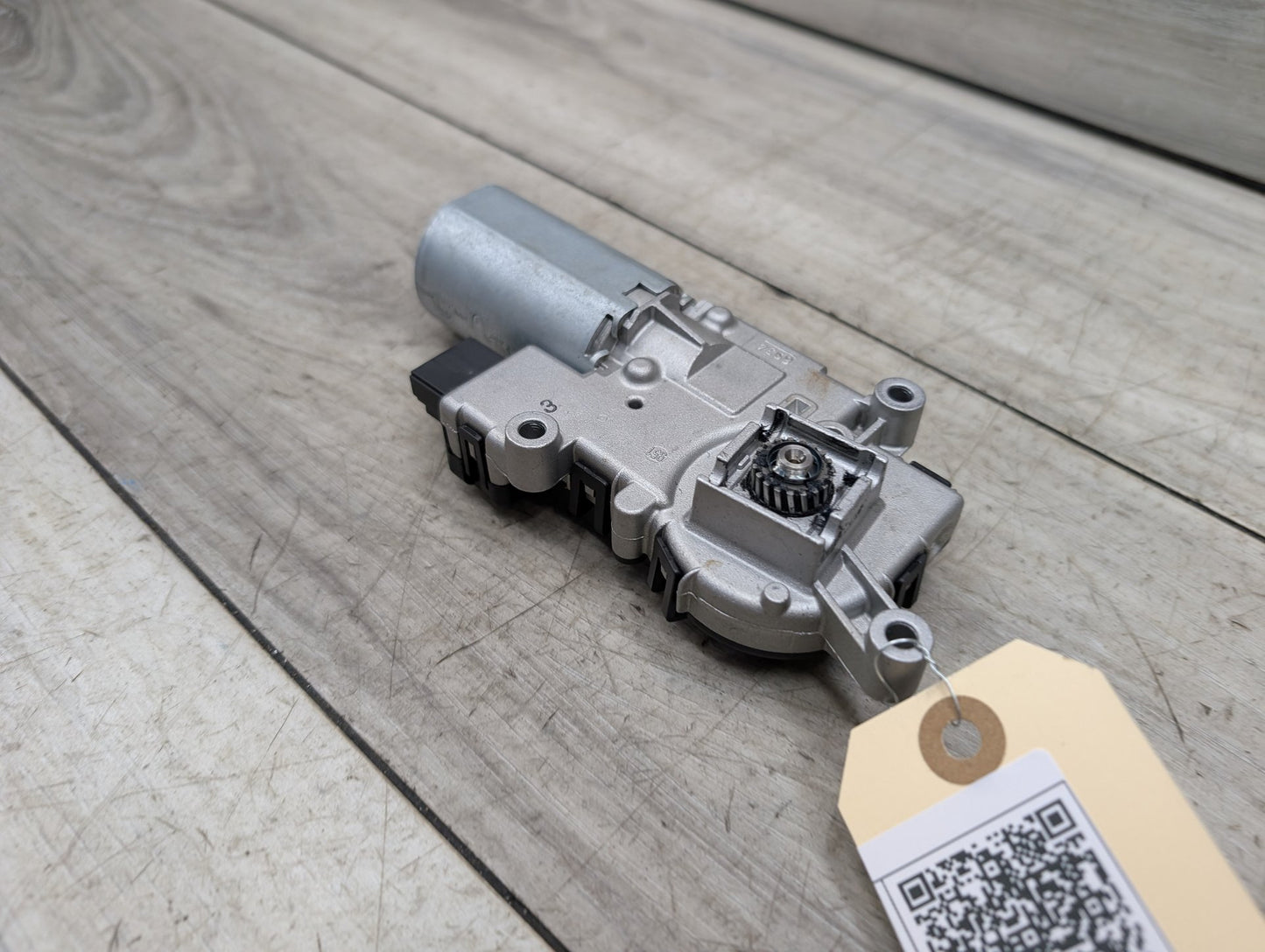OEM BMW E53 E70 E83 X3 X5 Upper Sunroof Moon Roof Motor Unit
