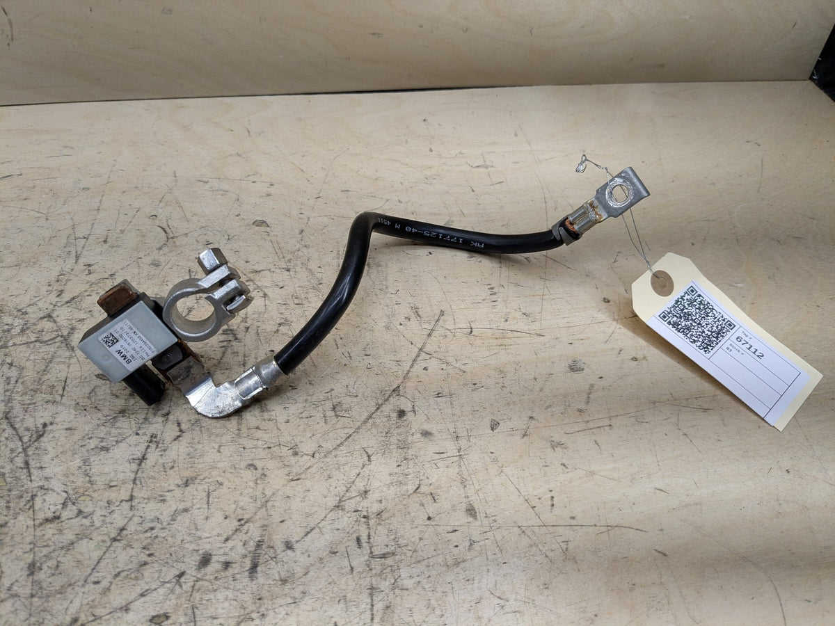 OEM BMW E90 E91 E92 E93 328 330 335 Negative Battery Cable Terminal IBS Sensor