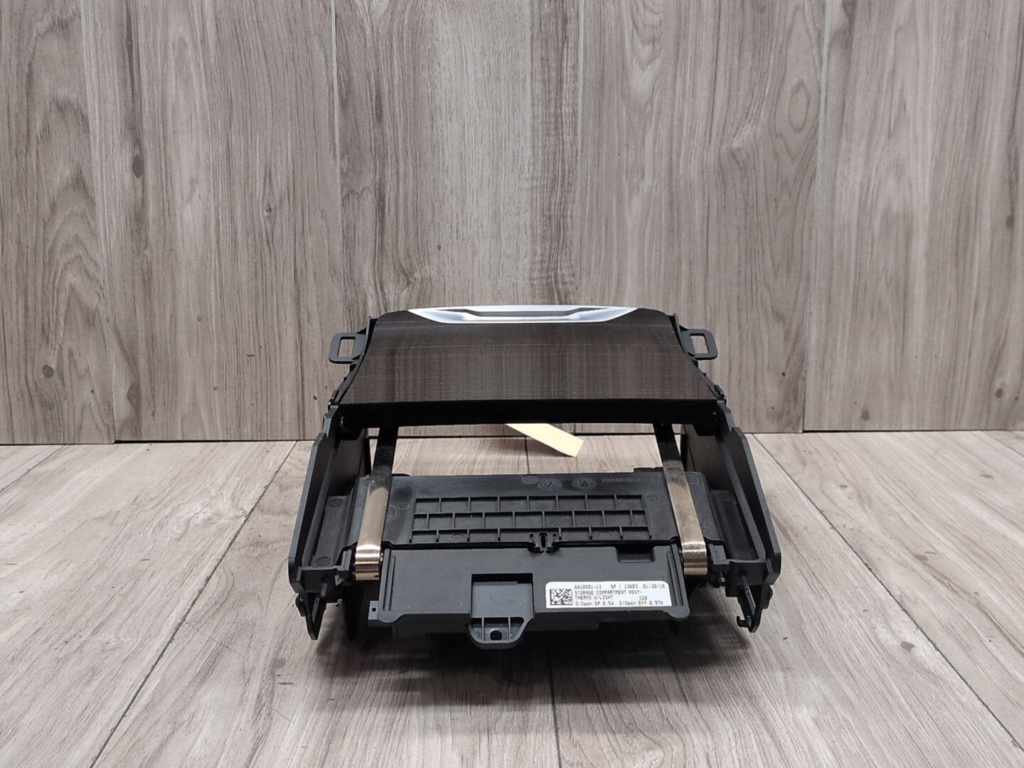2019 - 2026 BMW X5 G05 Storage Cup Holder Compartment Assembly 6810501 N63B44M3