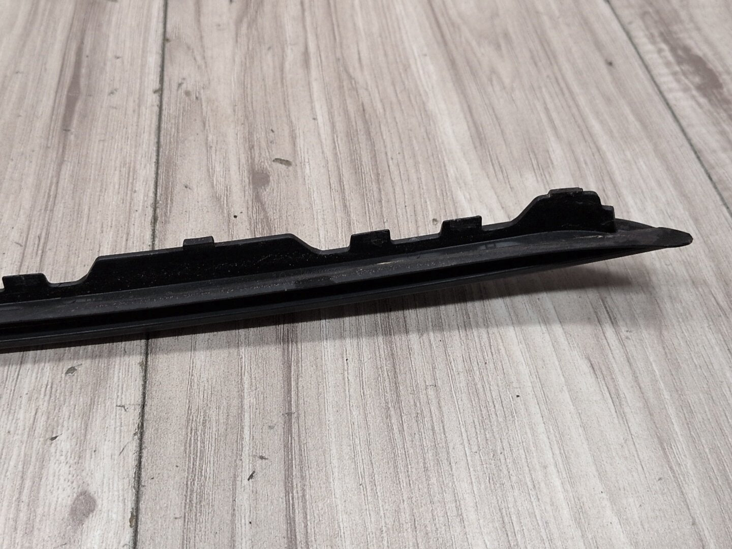2015 - 2019 BMW X6 F86 Front Left Right Side Windshield Drip Trim Molding SET 7462217 S63B44T2