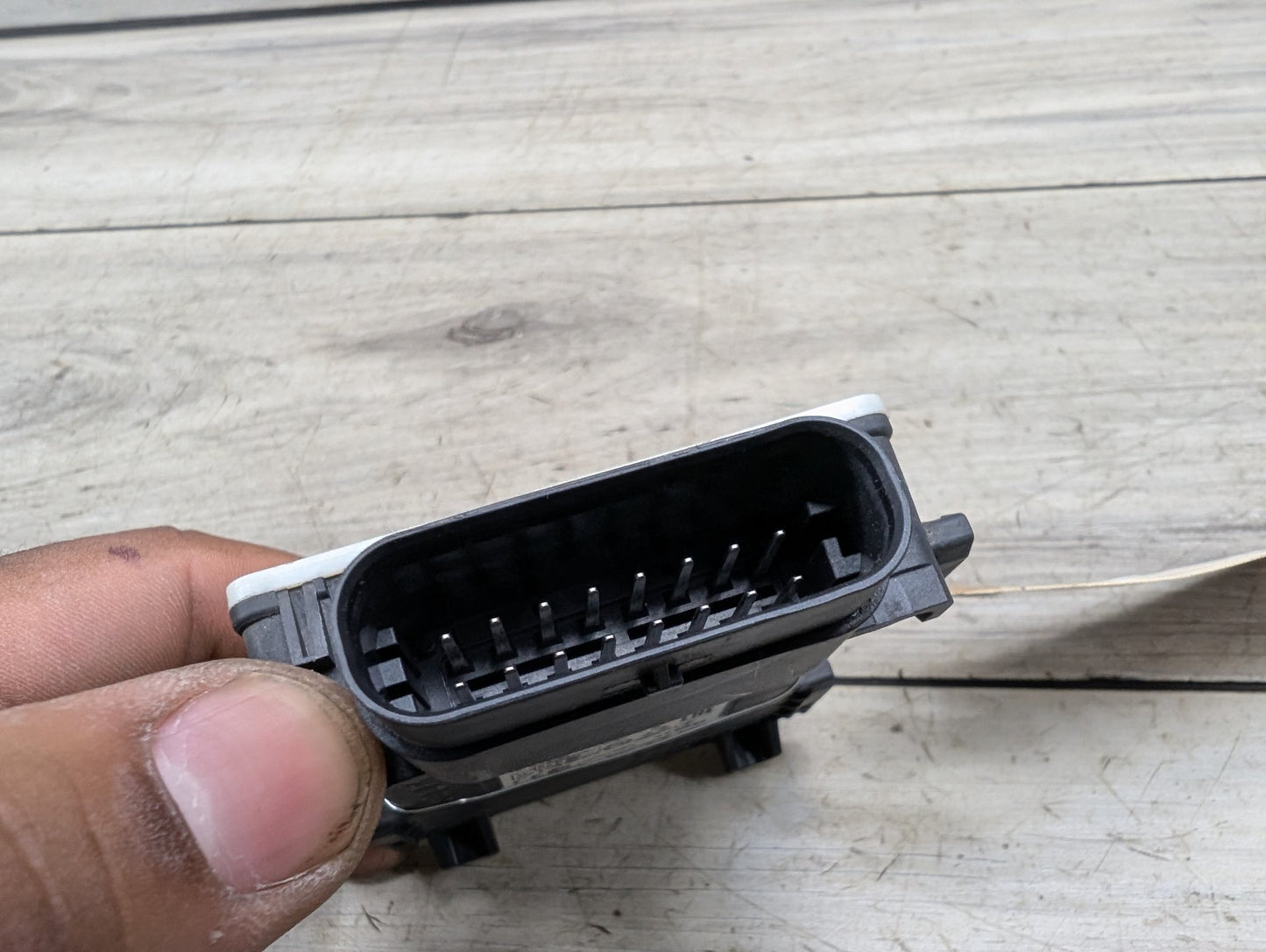 OEM BMW F90 G01 G05 G20 G22 G26 G30 G42 G80 Blind Spot Sensor Radar Module