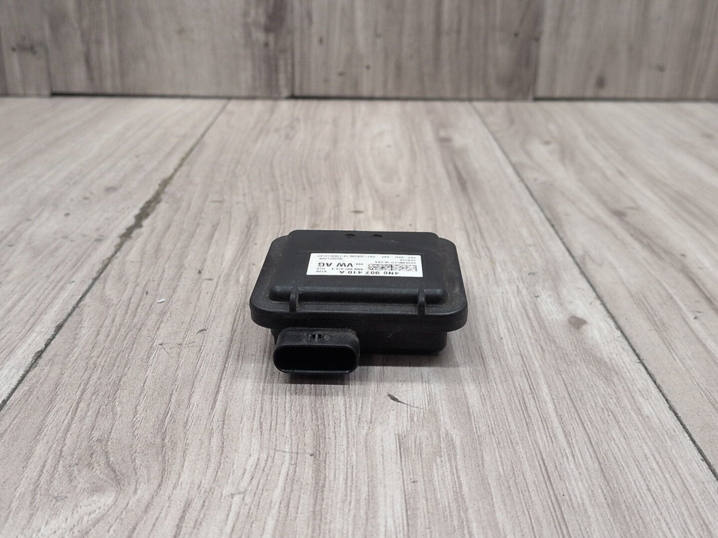 2018 Audi S4 B9 - Garage Door Opener Control Module PN: 4NO907410A