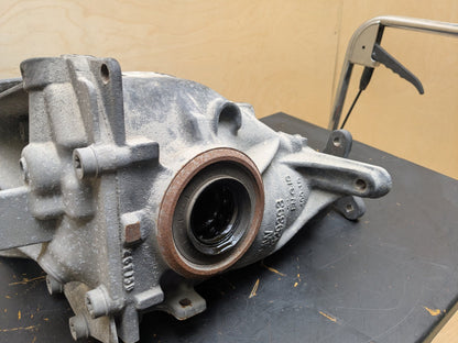 12-17 OEM BMW F30 F32 F33 F36 328 335 428 435 Rear Differential Carrier 3.15