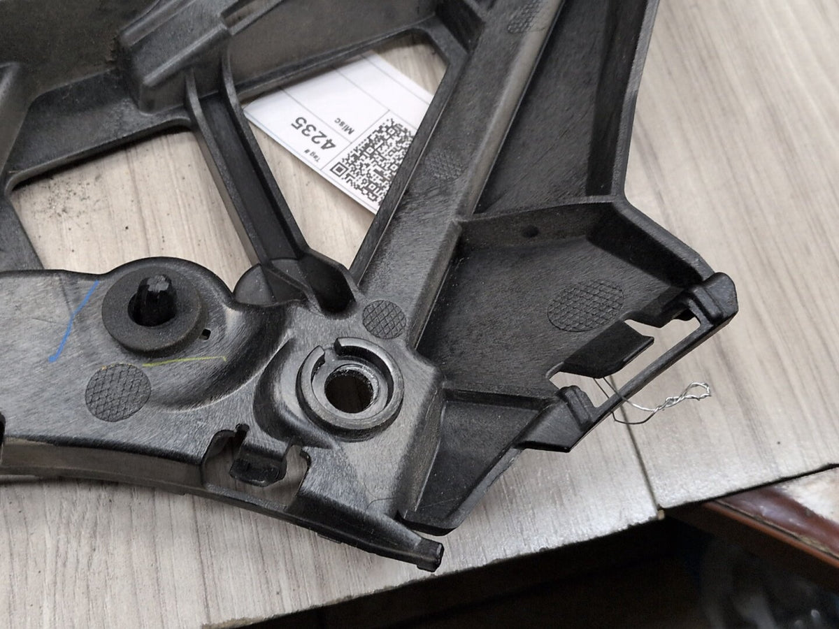 2019-2026 BMW 330i G20 Rear Left Driver Bumper Support Bracket 7427967 OEM