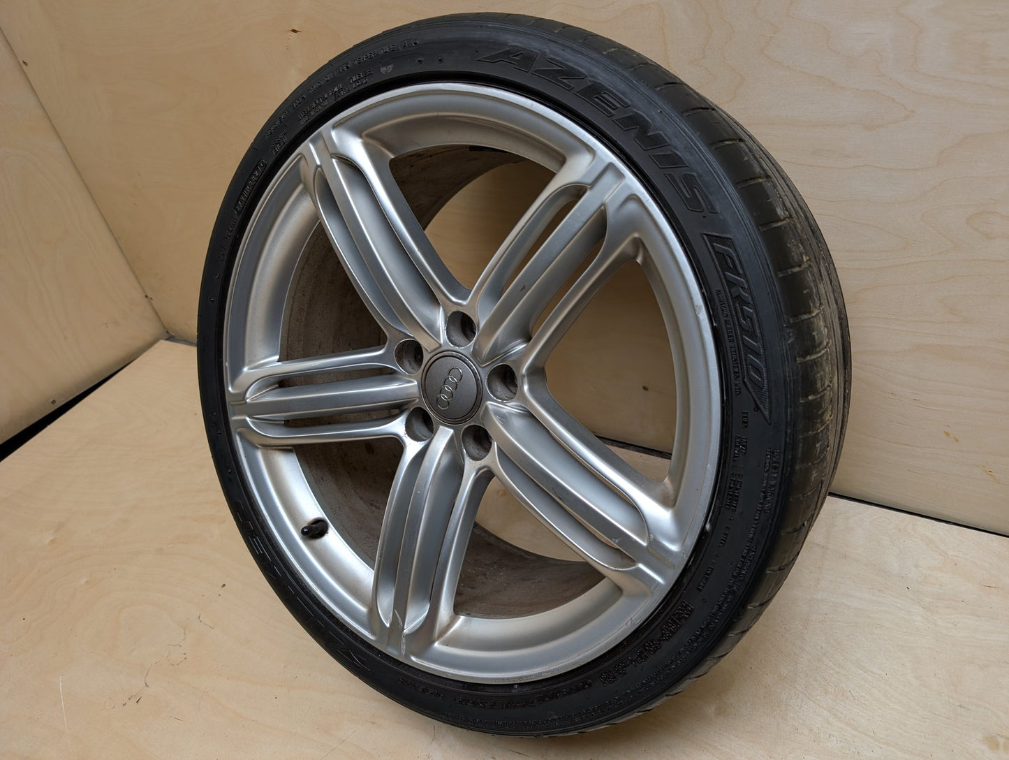 2008 - 2017 Audi S5 8T Wheel Rim 8T0601025T