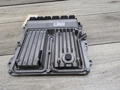 BMW G30 530i B46B20O0 Engine Motor ECU DME Computer Module 8692961