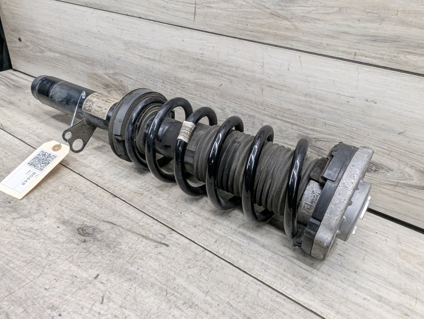 OEM BMW G30 530 540 FRONT Left Side Suspension Strut Shock Absorber Spring