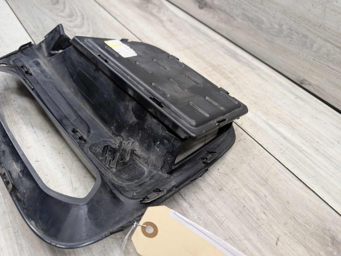 2018 - 2023 BMW X3 G01 Front Left Driver Bumper Cover Grille 8065095 B58B30M0