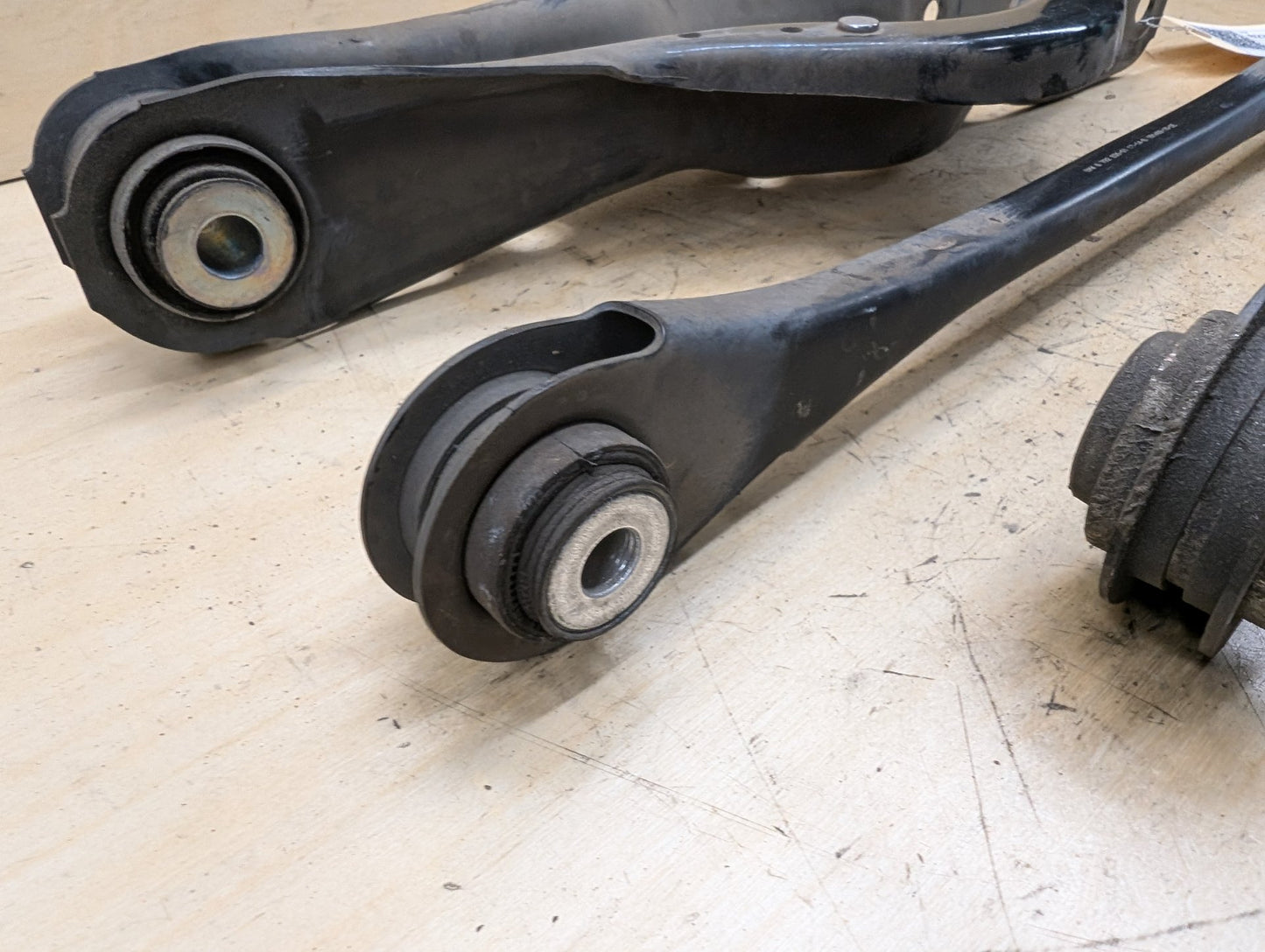 OEM BMW F22 F23 F30 F32 F33 F36 Rear Left Driver Upper Lower Control Arm SET