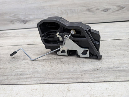 2015 - 2016 BMW X3 F25 Front Right Passenger Door Latch Lock Actuator 7318416 N55B30M0