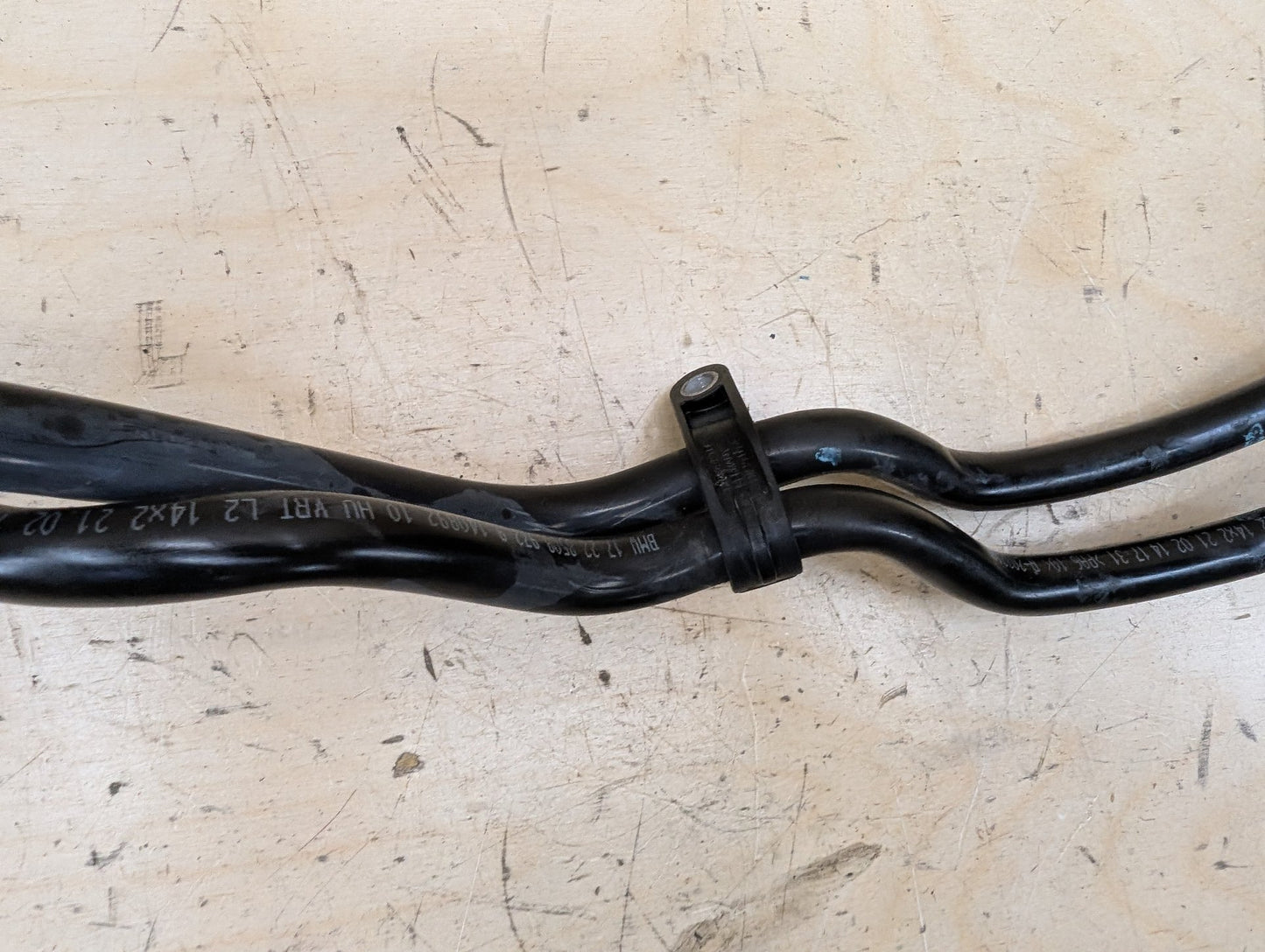 2012-2018 BMW F30 328i N47D20O1 Transmission Oil Cooler Hose Pipe Lines 8511456