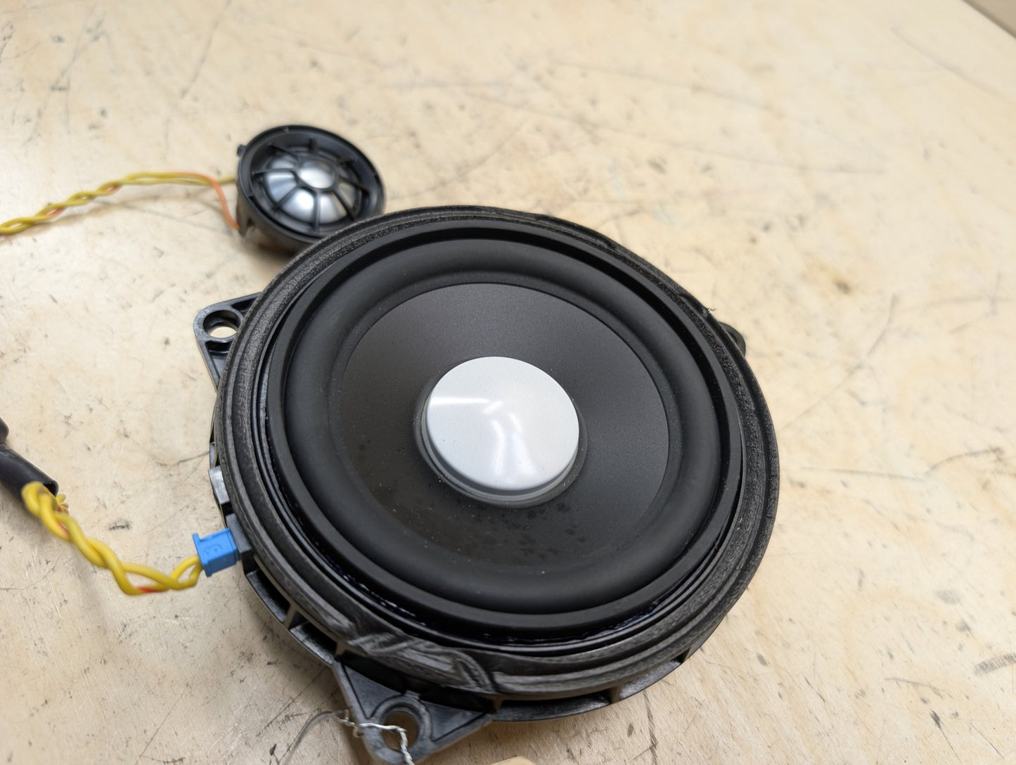 2016-2022 BMW 750i G12 - Speakers SET PN: 9184794