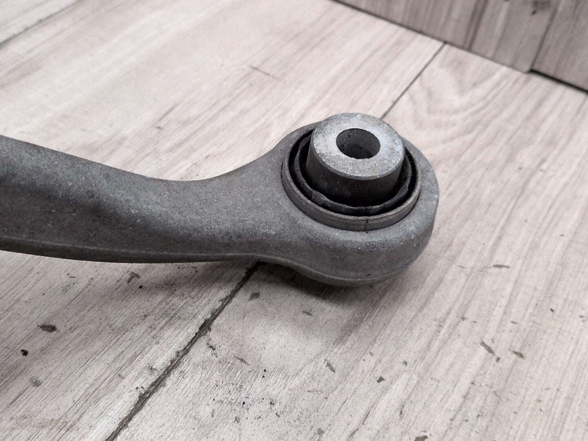 2017-2023 BMW M550i G30 Rear Right Passenger Control Arms SET 6861125