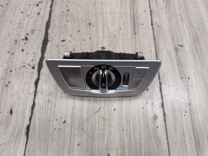 2016-2019 BMW 740Li G12 Headlamp Switch 9493723 OEM