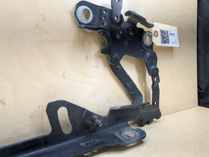 OEM BMW F22 F23 F30 F32 F33 F36 F80 F82 F83 F87 Left Right Side Hood Hinges PAIR