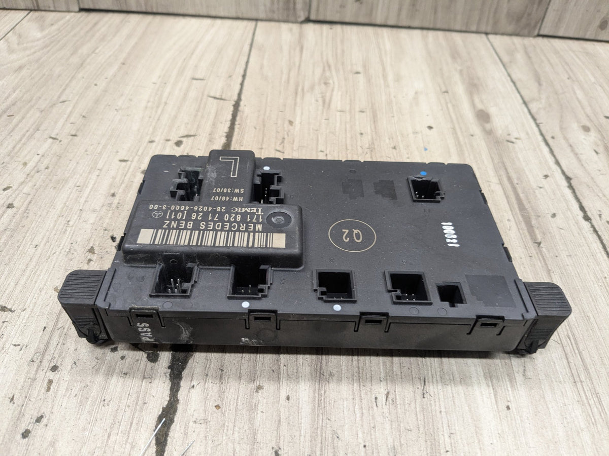 2009-2011 Mercedes-Benz SLK-Class R171 Door Control Module A1718207126 OEM