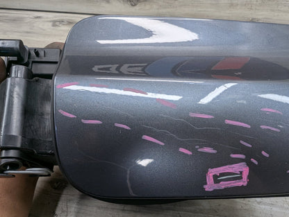 2014-2019 BMW 340 F34 Gas Cover Assembly 7278394