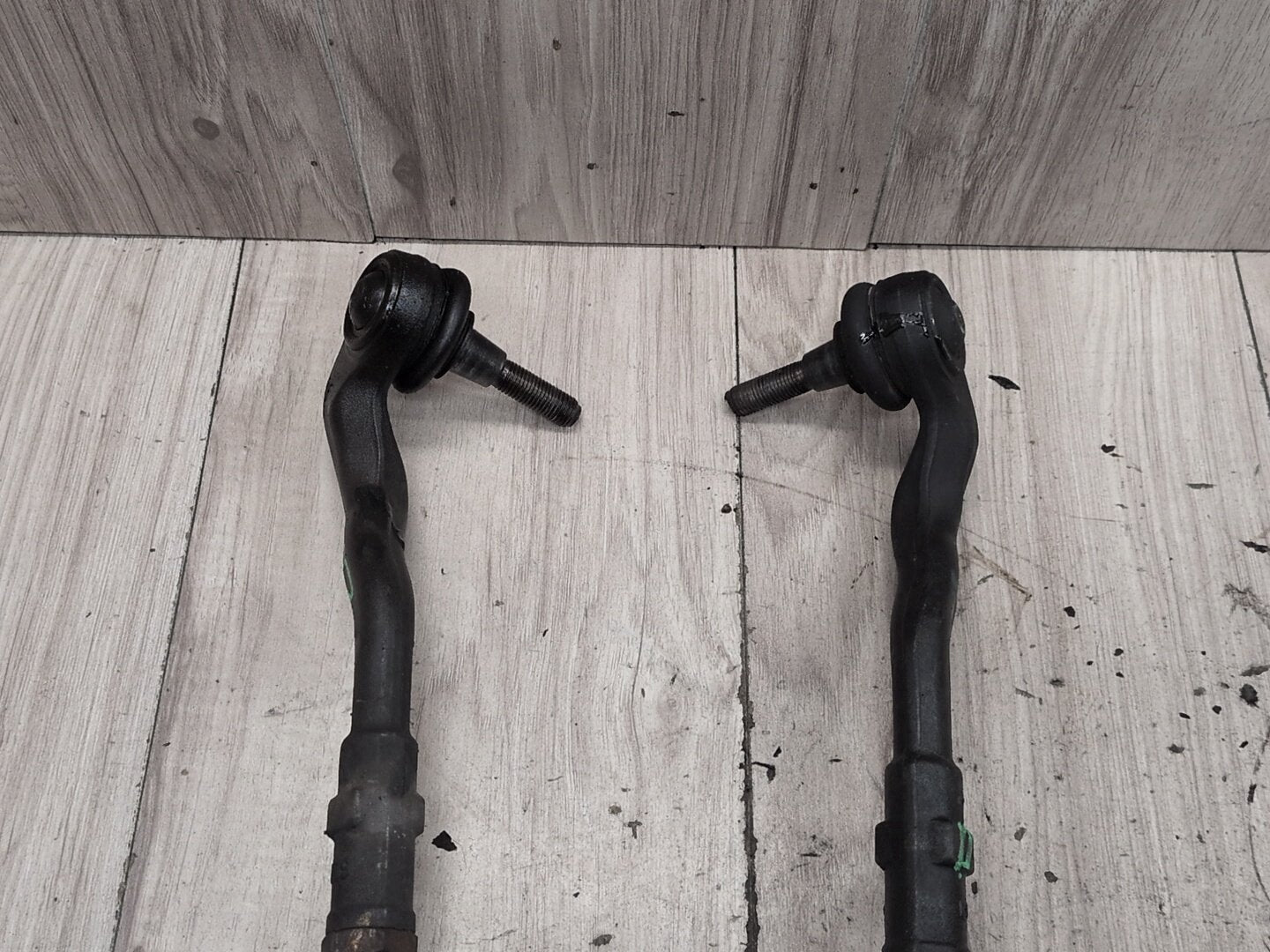 2010-2016 Audi S4 B8 Left Right Tie Rod W/ Boot SET 8K0422817B OEM