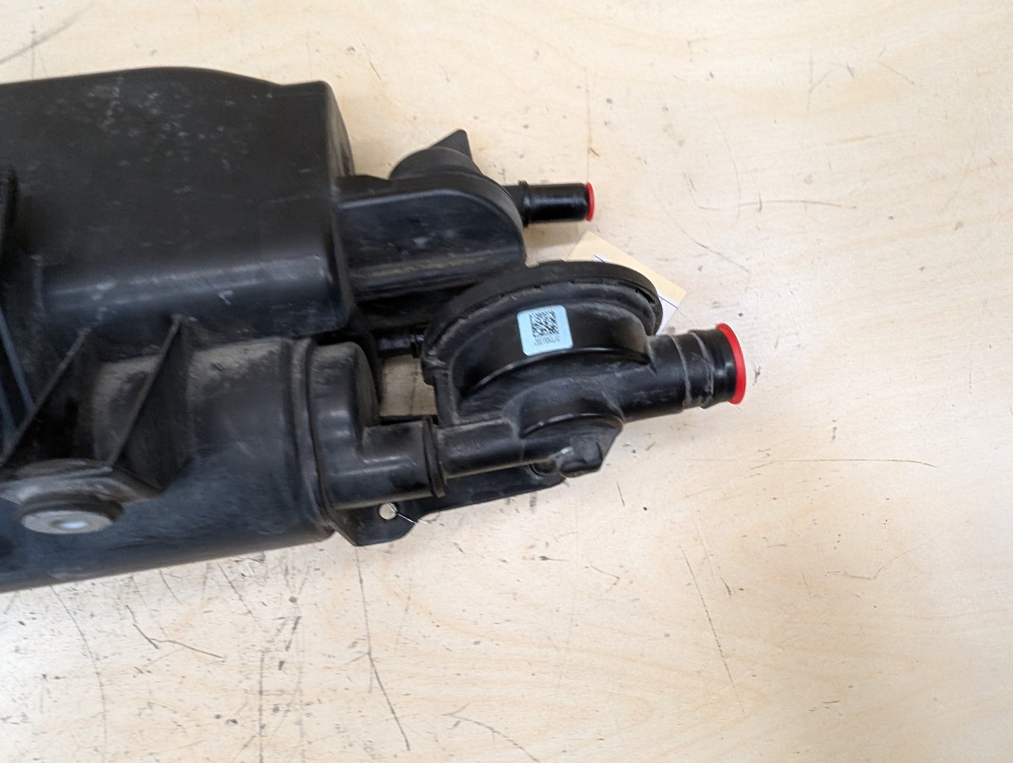 2012-2018 BMW 320i F30 Fuel Vapor Charcoal Canister 7297330