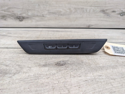 OEM BMW F90 M5 G30 530 540 M550 Front Left Driver Seat Memory Switch Button