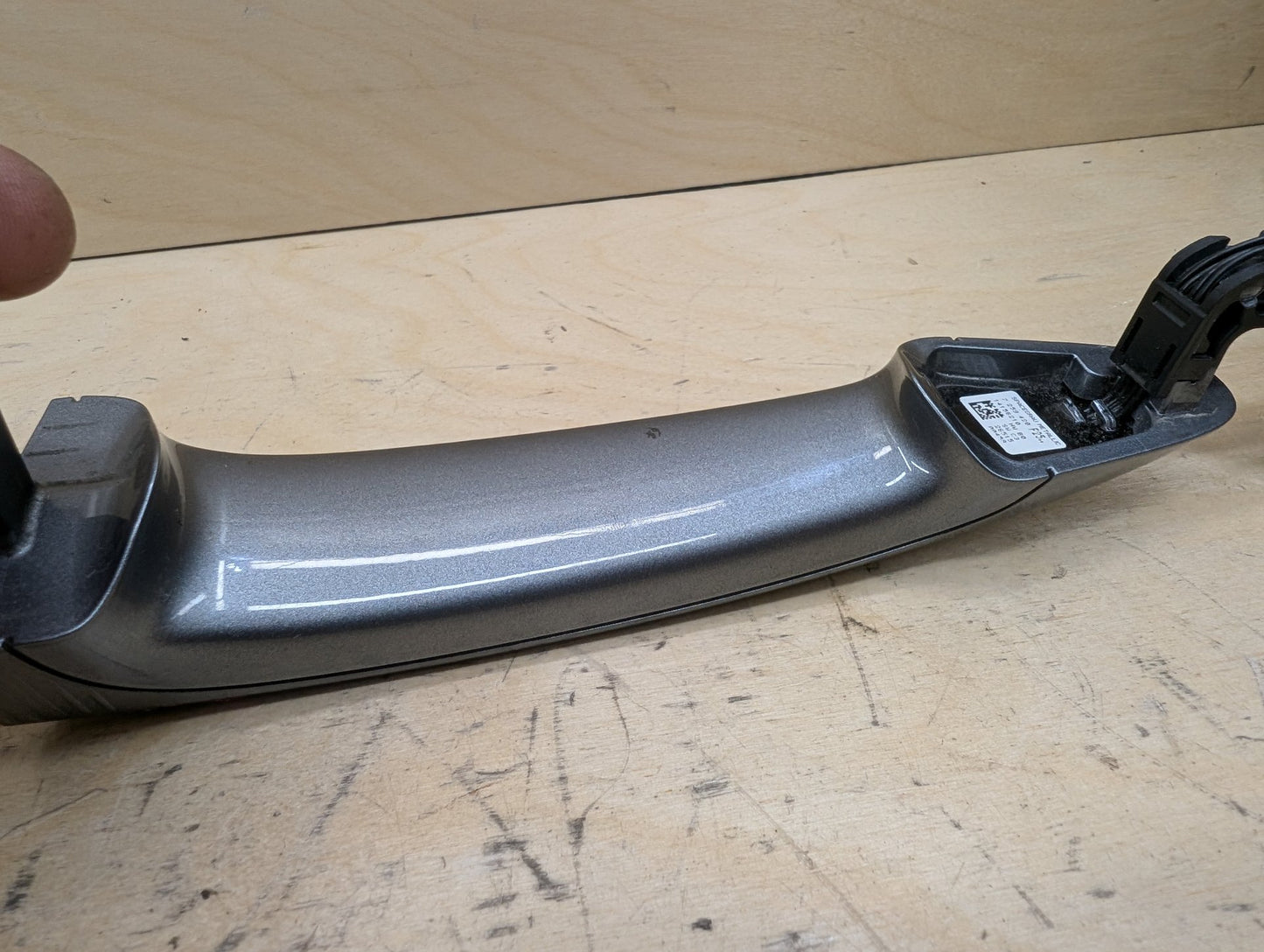 2011-2016 BMW X3 F25 Front Right Passenger Exterior Door Handle w/ Comfort Access 7259420