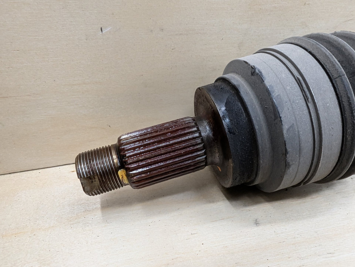 2012-2018 BMW 320i F30 Rear Right Passenger Half Shaft Output CV Axle 7609352