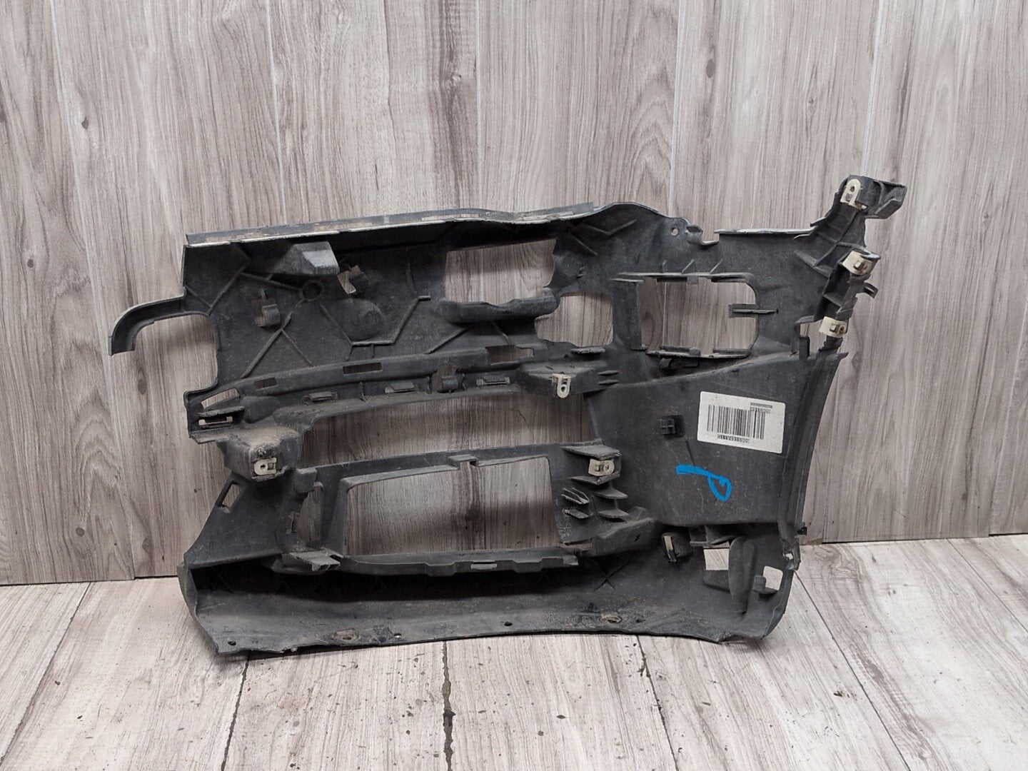 2016-2022 BMW 750i G12 Rear Right Passenger Bumper Support Bracket 8061130 OEM
