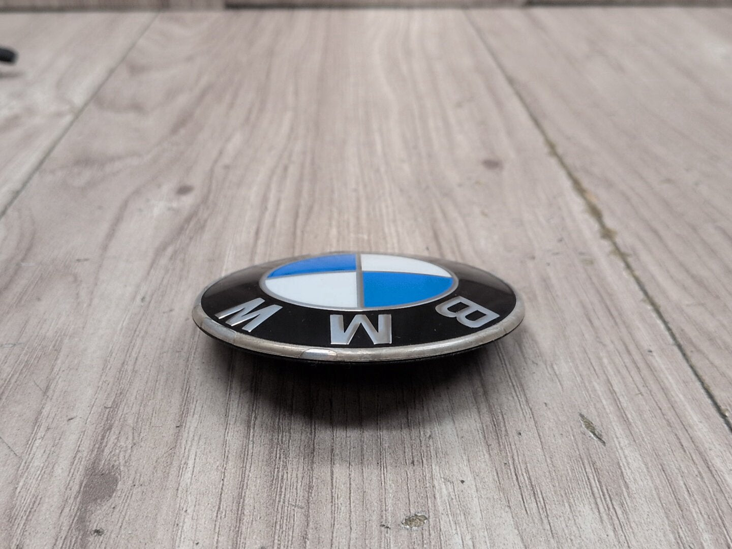 OEM BMW G01 G05 G30 G45 G60 G90 X3 X5 Hood Trunk Emblem Badge Symbol Logo 82mm
