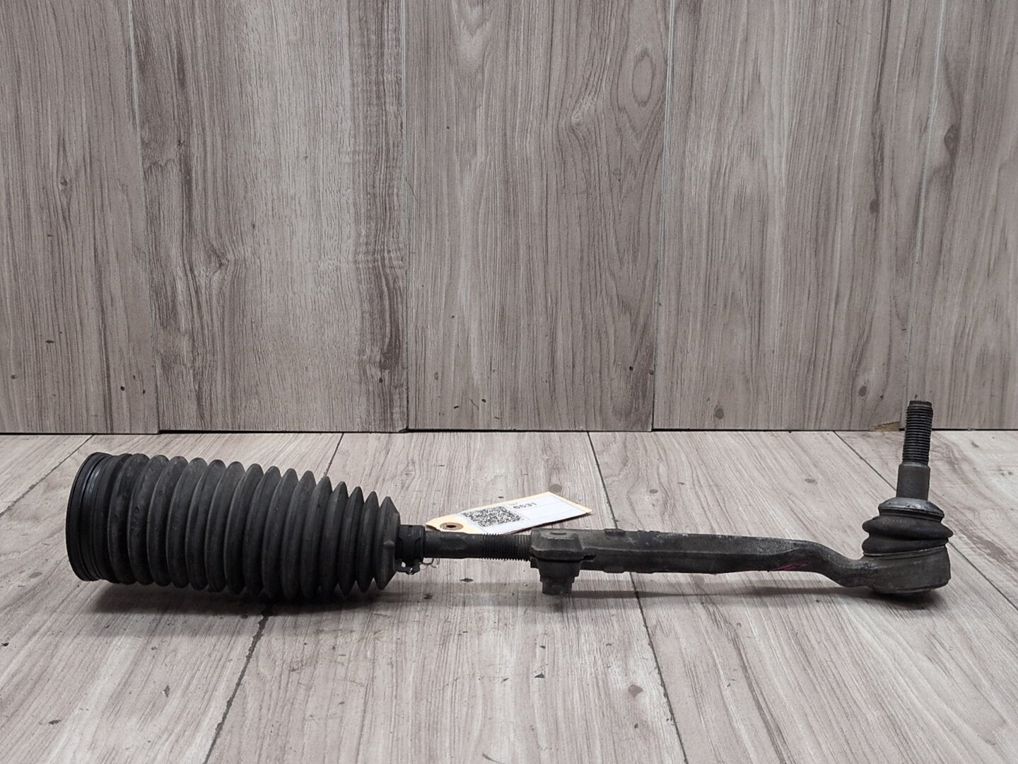 2017-2023 BMW M550i xDrive G30 Left Driver Tie Rod w/ Boot 6868688