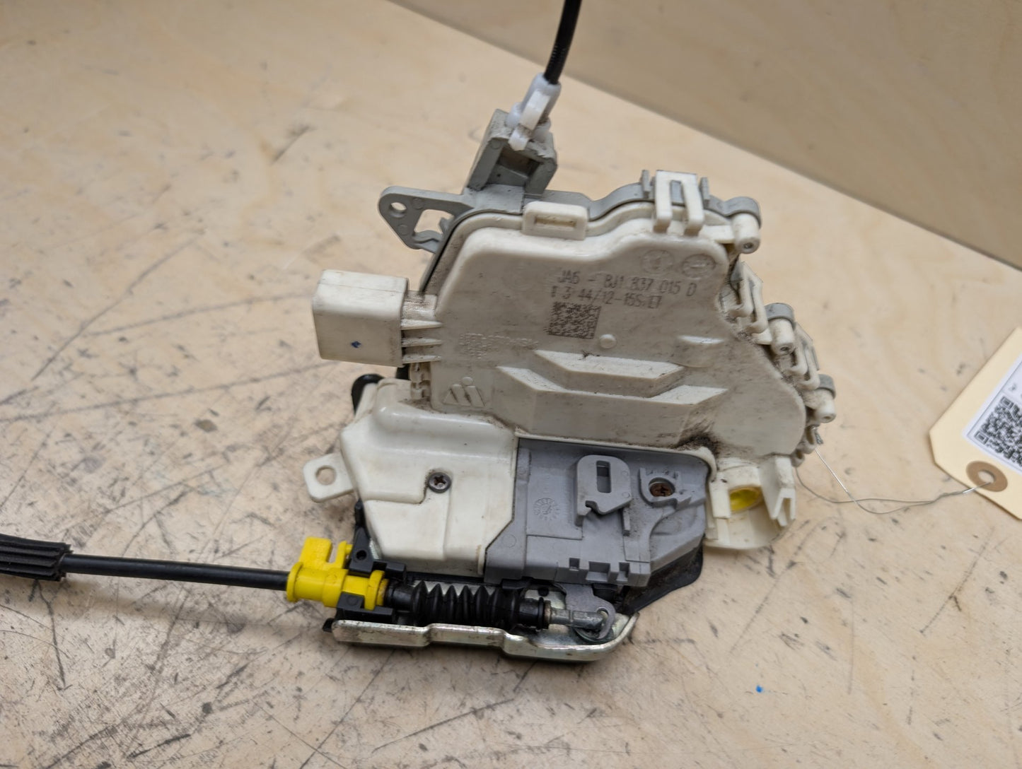2011-2017 Audi RS5 8T Front Left Driver Door Latch Lock Actuator 8J1837015D