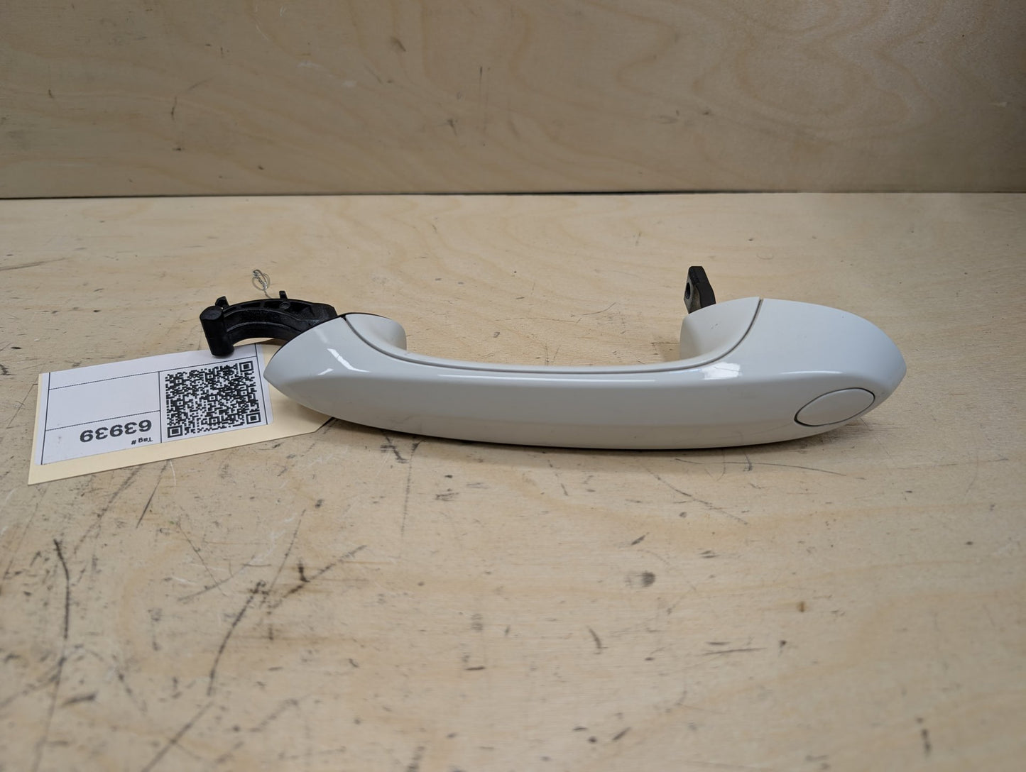 2018-2024 BMW X3 G01 Front Left Driver Exterior Door Handle 7470567