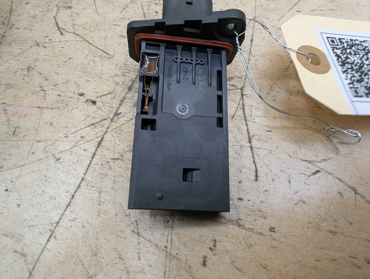OEM BMW F22 F30 F32 F36 G01 G12 G30 Engine B46 B58 N63R MAF Mass Air Flow Sensor