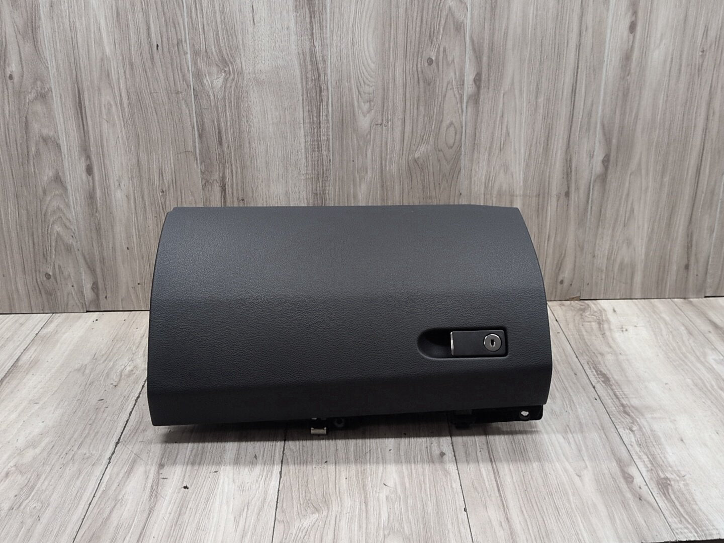 2009-2012 Mercedes-Benz E550 W212 Dashboard Dash Board Panel Glove Box Assemly A2126800091 OEM