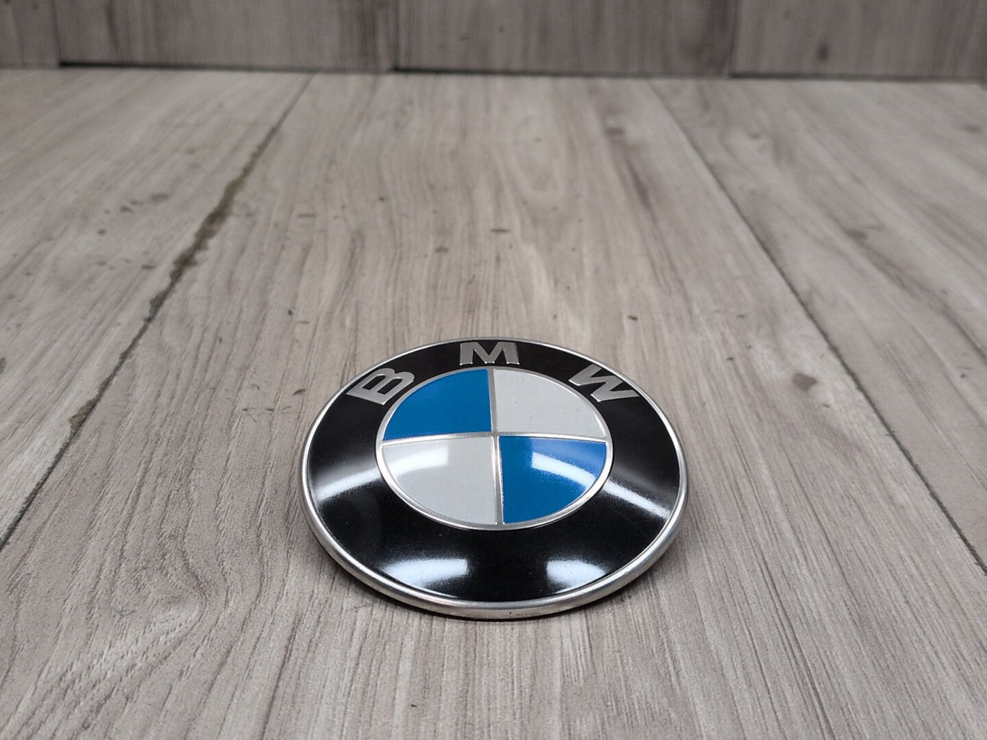 OEM BMW E82 E92 F02 F10 F22 F30 F44 F82 Rear Trunk Lid Round Emblem Logo 82MM