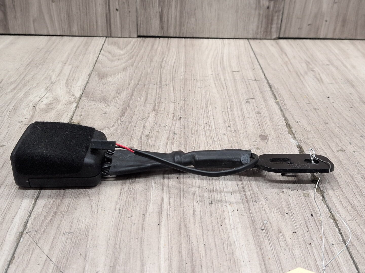 OEM BMW F95 F96 G05 G06 G07 G09 X5 X6 X7 Front Left Right Seatbelt Buckle Black