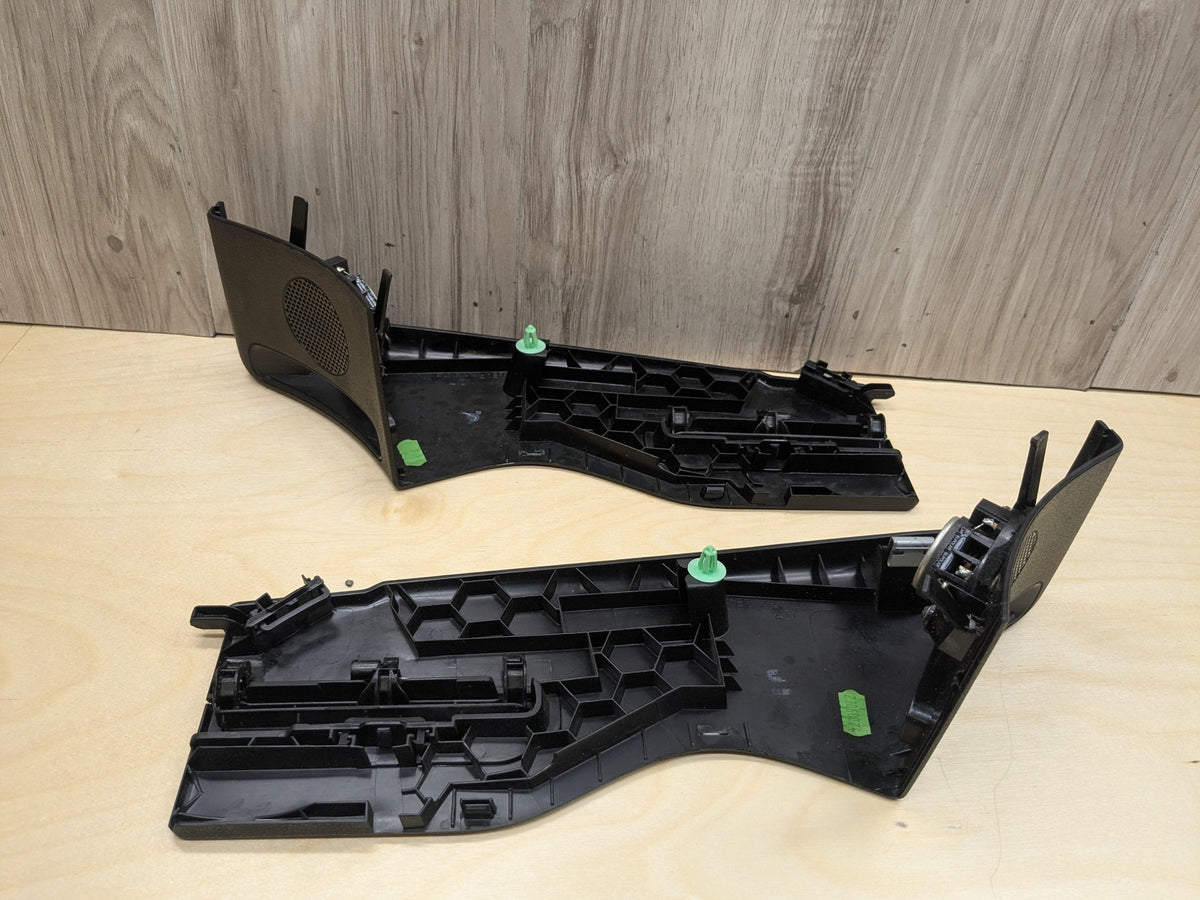 2009-2011 Mercedes-Benz SLK-Class R171 Left Right Seat Belt Cover Trim SET
