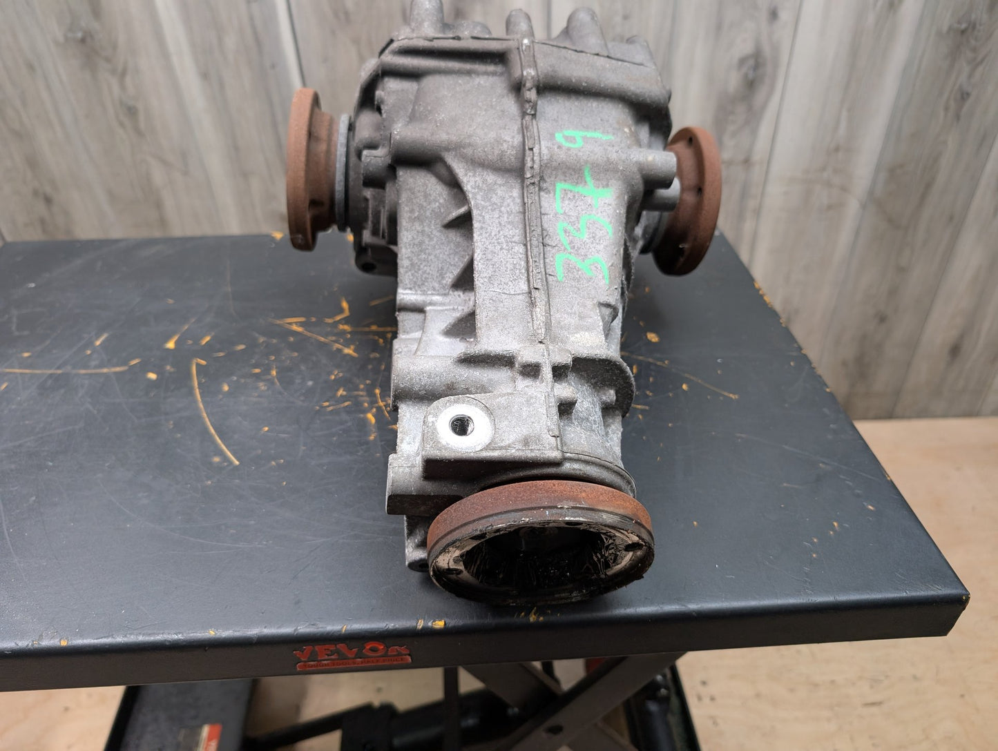 2009 - 2017 Audi Q5 8R Rear Axle Carrier Differential  EA888