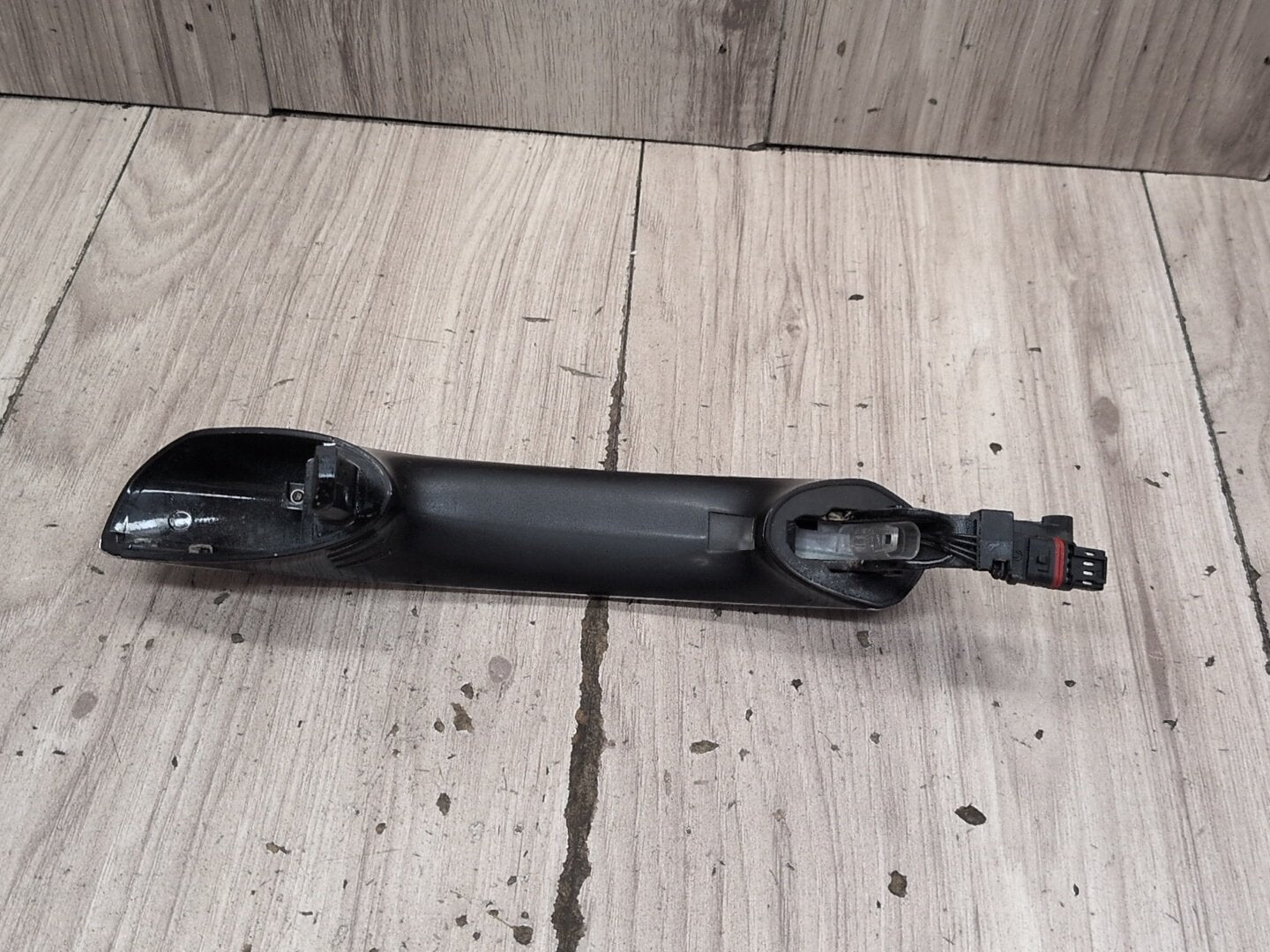 2016-2022 BMW 750i G12 Front Right Passenger Exterior Door Handle w/ Comfort Access 7472790 OEM