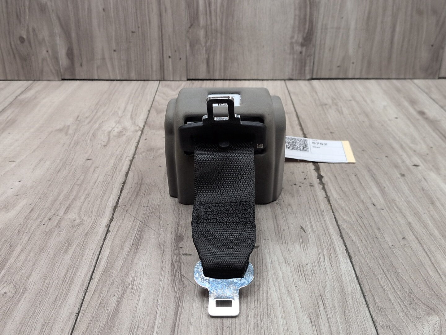 2019-2020 BMW M340i G20 Rear Middle Center Seatbelt Seat Belt Retractor 7496281