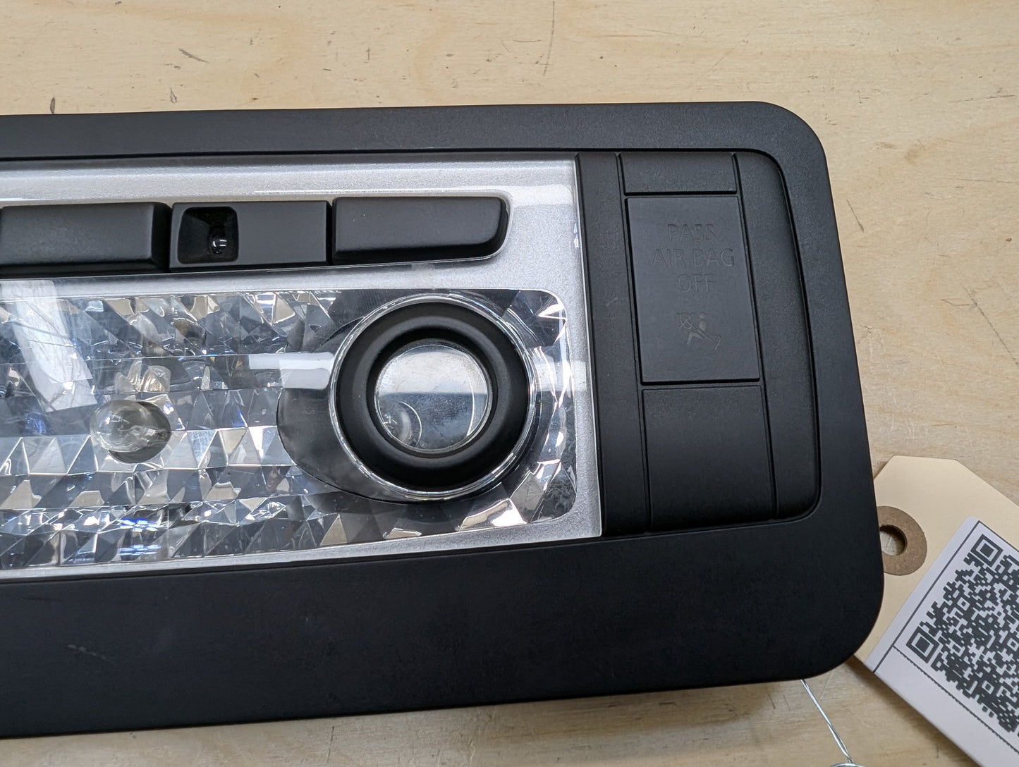 08-13 OEM BMW E88 E93 E89 135 328 335 Z4 M3 Roof Console Dome Light SOS Switch