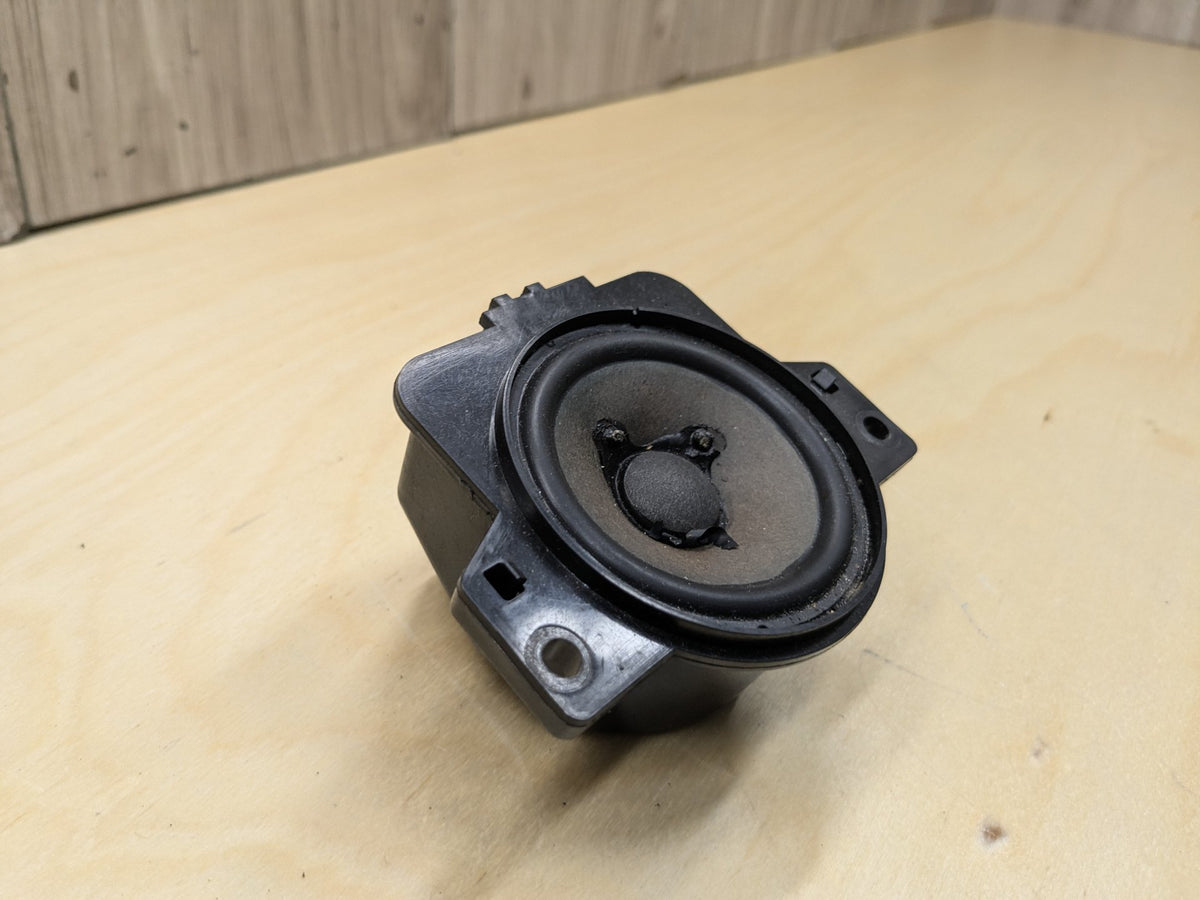 2009-2011 Mercedes-Benz SLK-Class R171 Speaker A1718201002 OEM