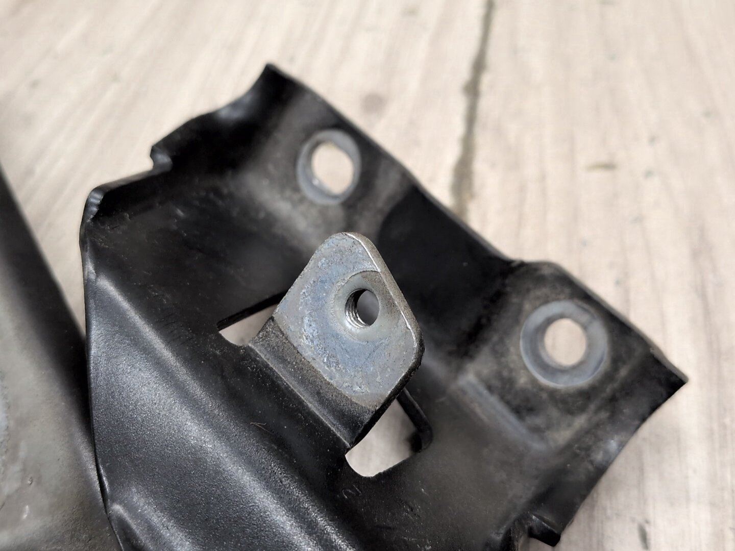 2008 - 2017 Audi S5 8T Hood Bonnet Hinges SET 8T0823301E
