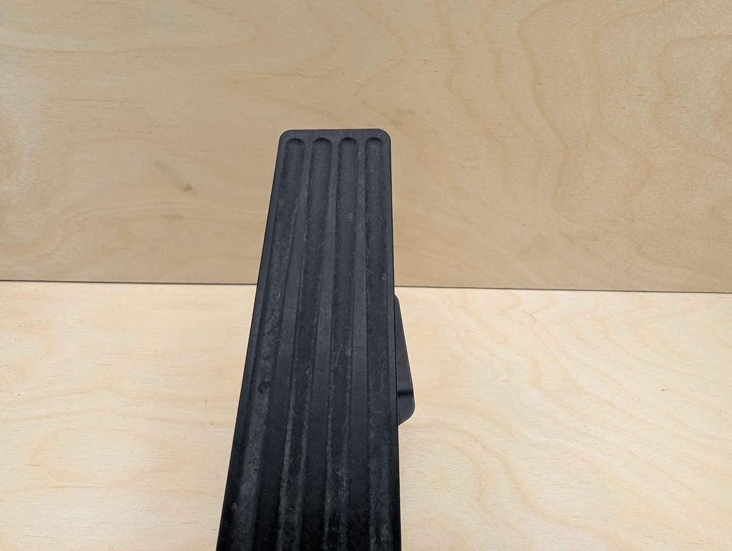 OEM BMW F15 F22 F25 F30 F36 F80 G01 G05 G20 X3 X5 Accelerator Throttle Gas Pedal