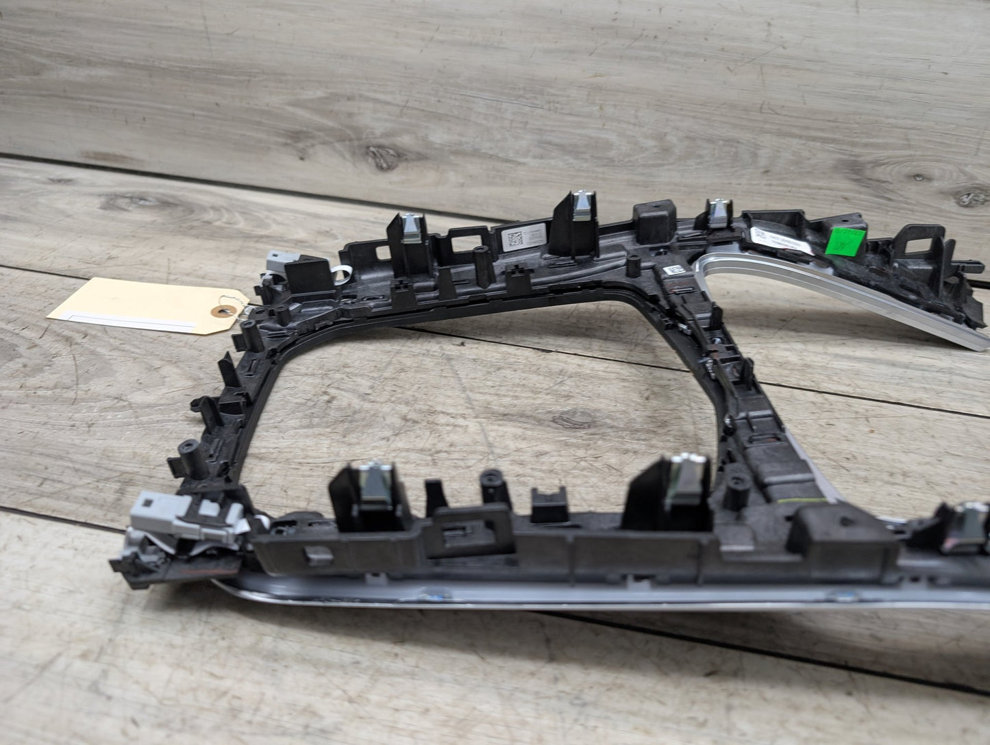 2019-2026 BMW X5 G05 Center Console Trim 9865024