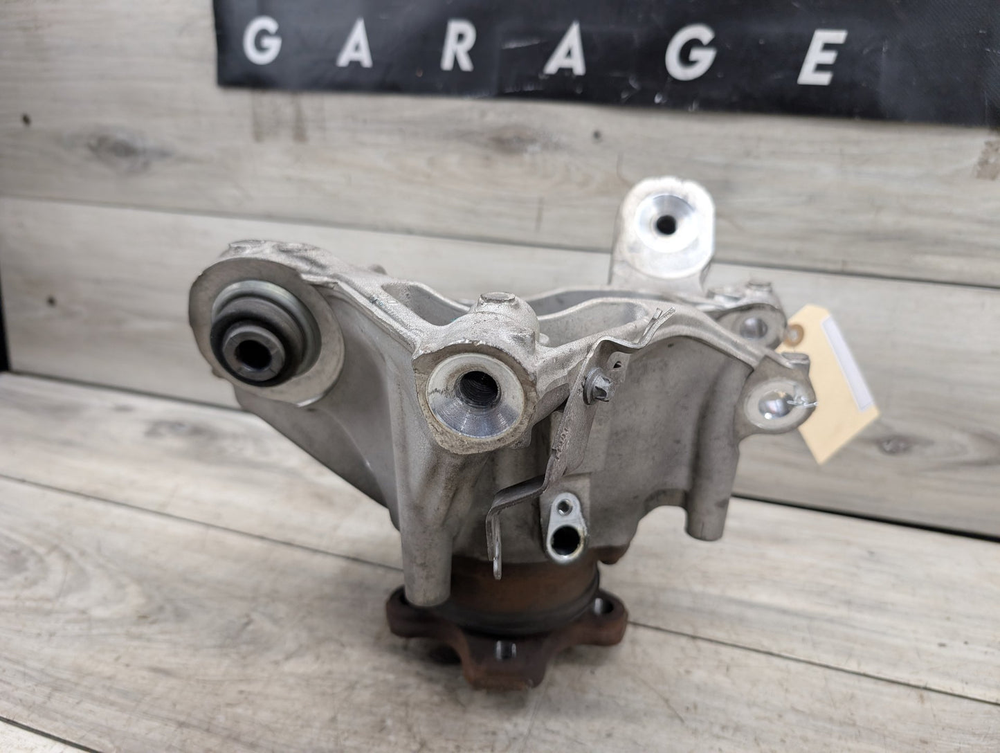 OEM BMW G05 G06 G07 X5 X6 X7 Rear Right Passenger Hub Spindle Knuckle Bearing