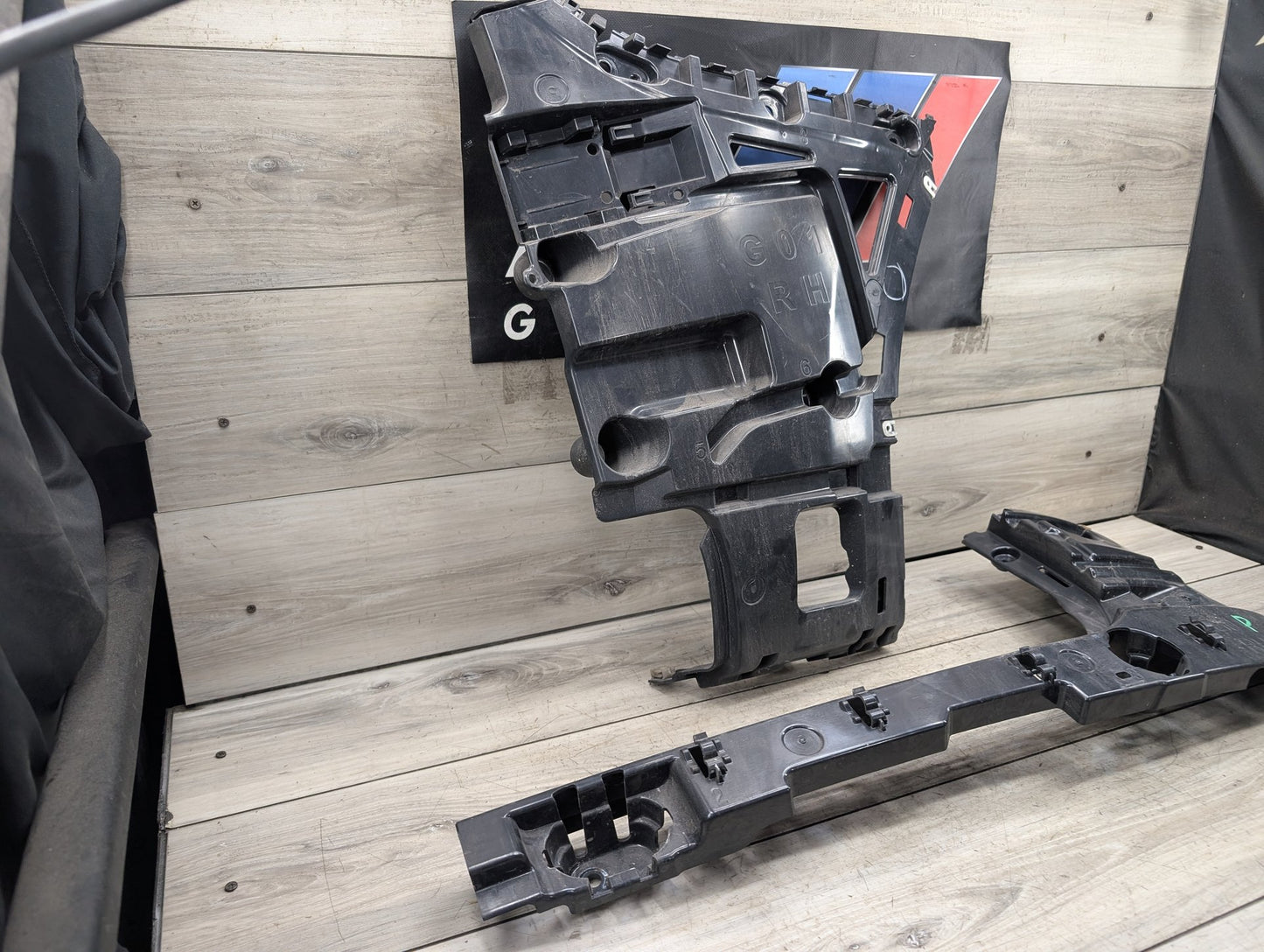 18-21 BMW G01 F97 X3 Rear Bumper Right Passenger Side Brackets Mounts Supports