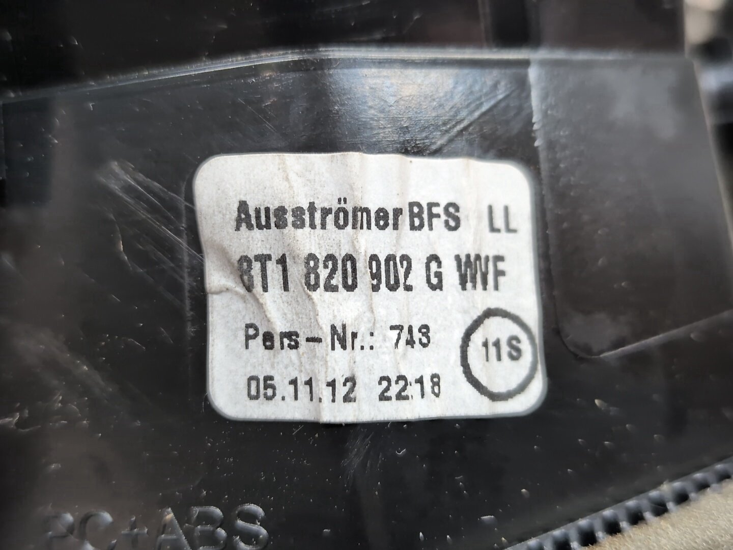 2008 - 2017 Audi S5 8T Dashboard Dash Board Right Passenger Air Vent 8T1820902G