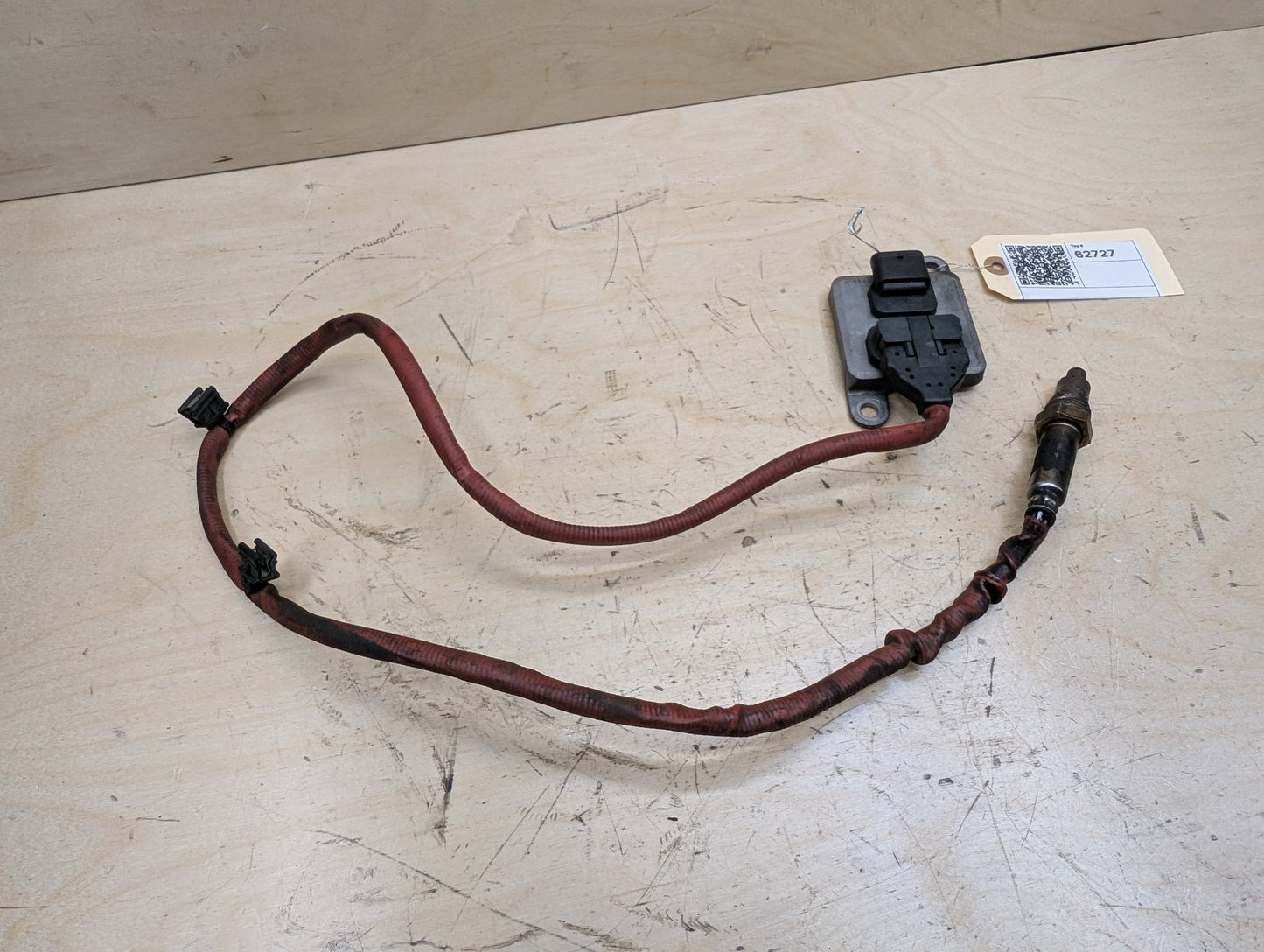 2012-2018 BMW 328i F30 NOX Nitrogen Oxide Sensor 8576471