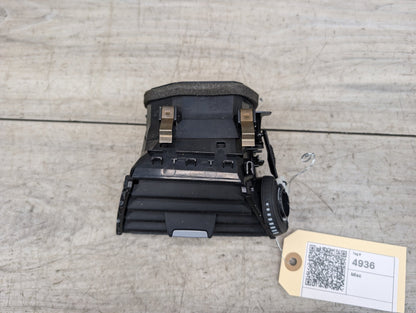 OEM BMW F30 F32 F33 F36 F80 F82 F83 M3 M4 Left Driver Dash AC Air Vent Grille