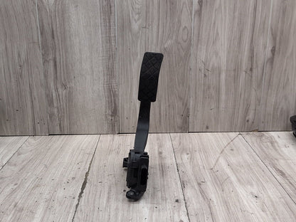 2010-2016 Audi S4 B8 Gas Accelarator Pedal 8K1723523 OEM